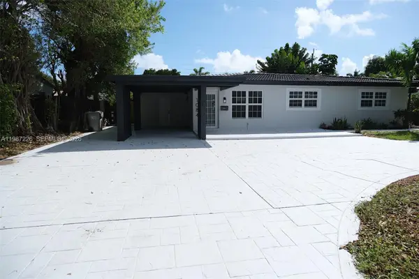 1084 SW 4th Ave, Pompano Beach, FL 33060