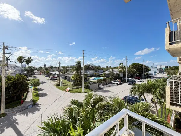 900 NE 18th Avenue #304, Fort Lauderdale, FL 33304