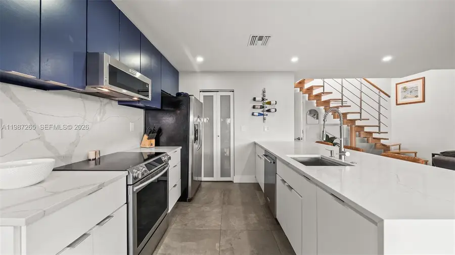 1501 SE 15th St #3-2, Fort Lauderdale, FL 33316 - #3