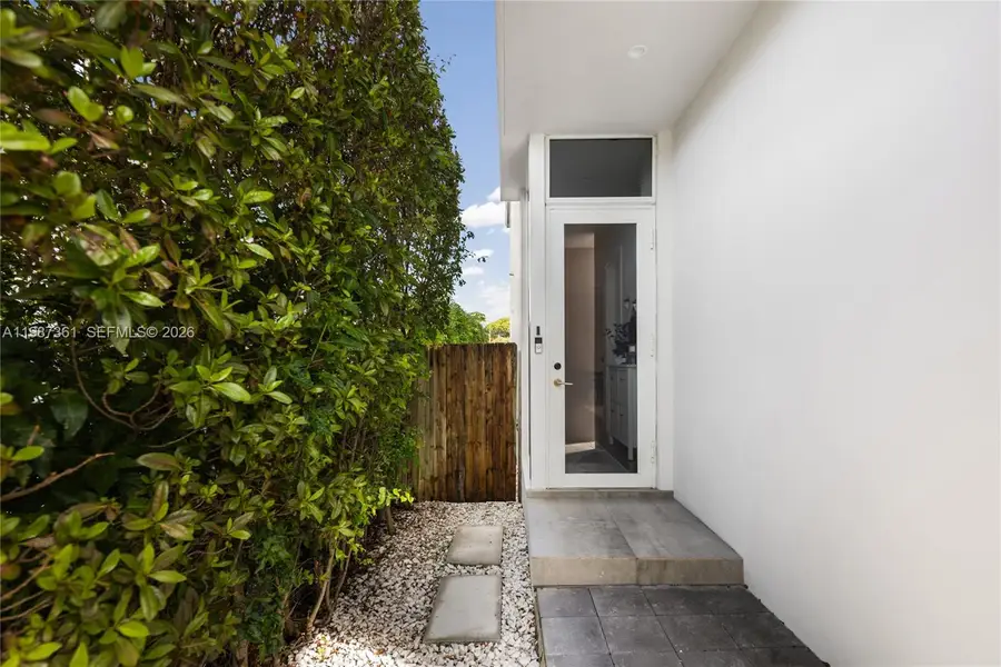 3655 SW 25th St #3655, Miami, FL 33133 - #3