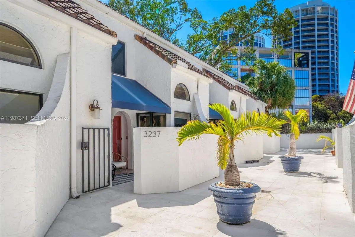 3237 Mary St #6, Miami, FL 33133 - #1