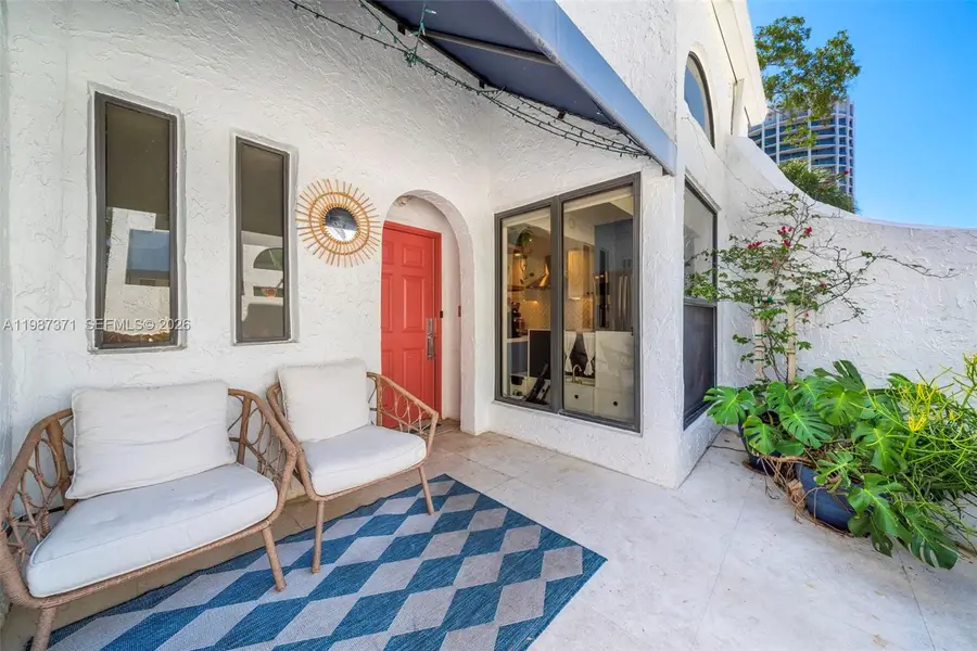 3237 Mary St #6, Miami, FL 33133 - #2