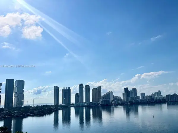 3530 Mystic Pointe Dr #1412, Aventura, FL 33180