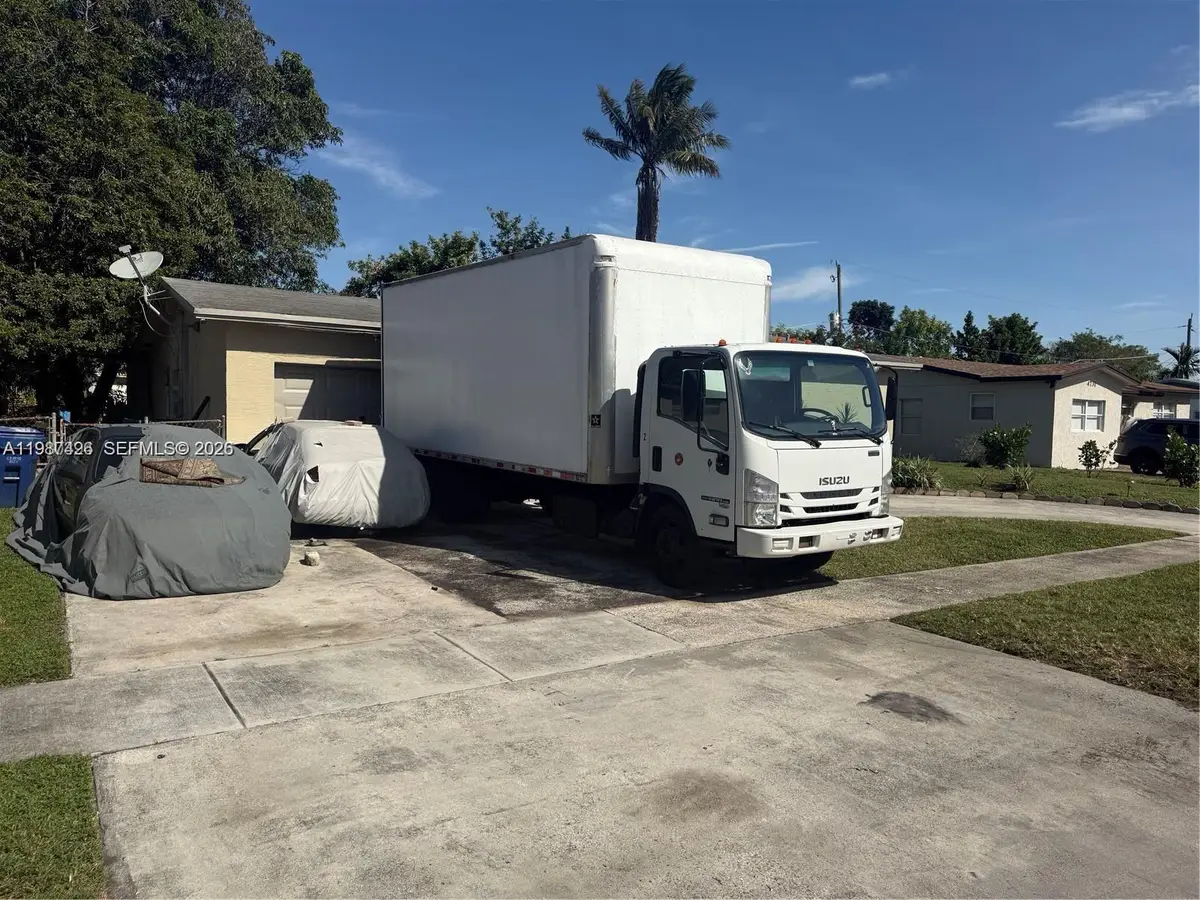 4741 NW 18th St, Lauderhill, FL 33313 - #1