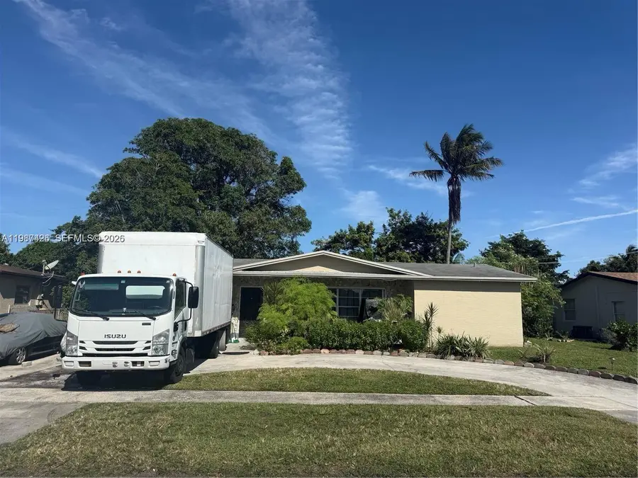 4741 NW 18th St, Lauderhill, FL 33313 - #3