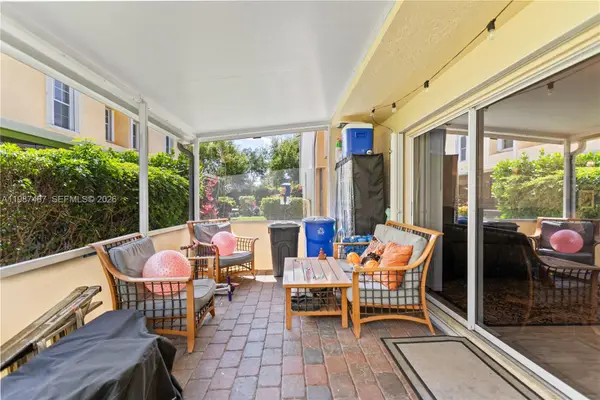 337 Waterside Dr #337, Hypoluxo, FL 33462