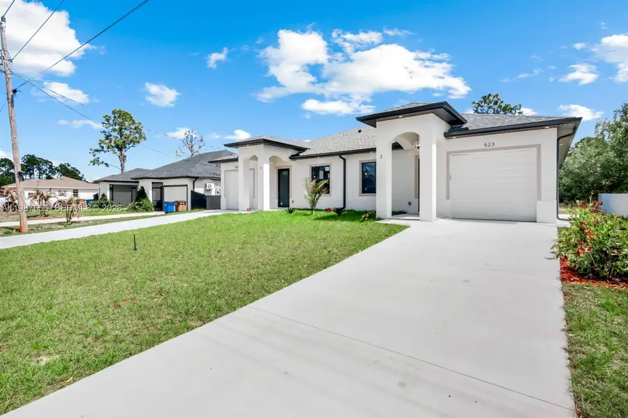 521/523 S Lillon Ave, Lehigh Acres, FL 33974 - #2