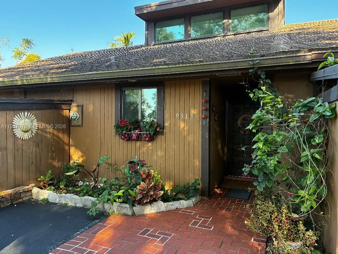 9313 SW 130th St, Miami, FL 33176 - #1