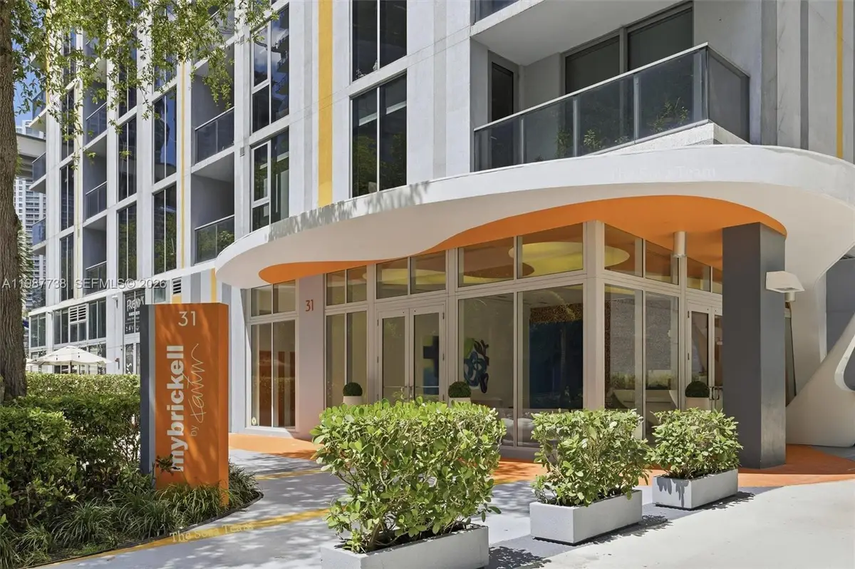 31 SE 6th St #2504, Miami, FL 33131 - #1