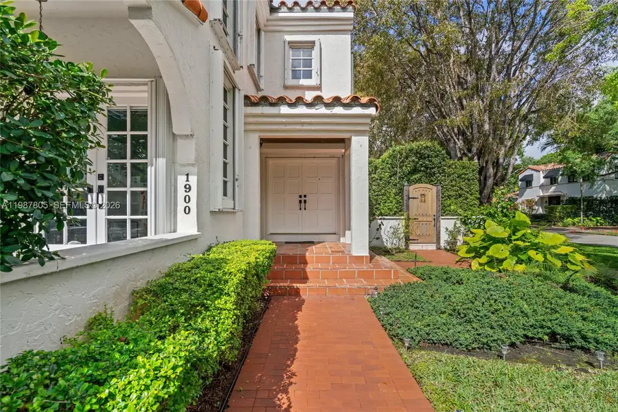 1900 Pizarro St, Coral Gables, FL 33134 - #2