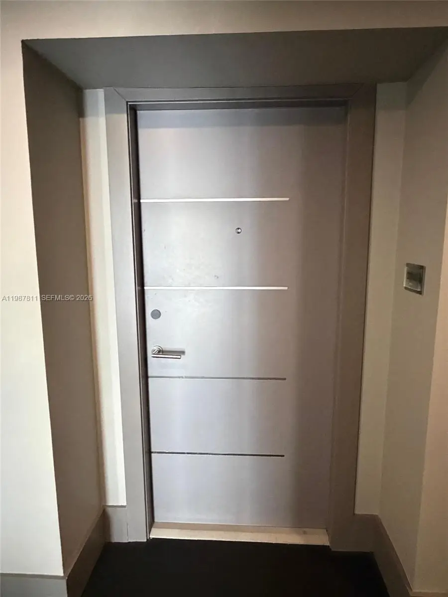 185 SE 14th Ter #2701, Miami, FL 33131 - #3