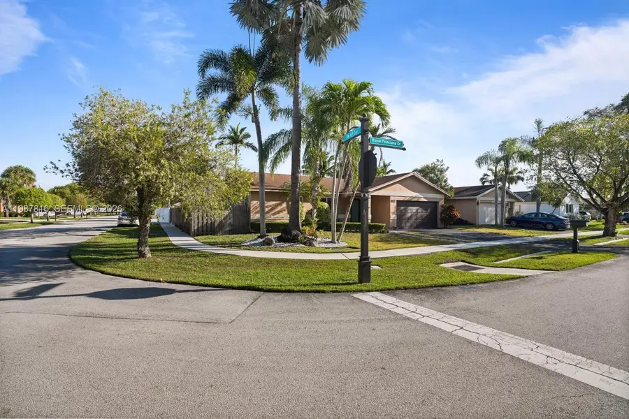 16941 Royal Poinciana Dr, Weston, FL 33326 - #2