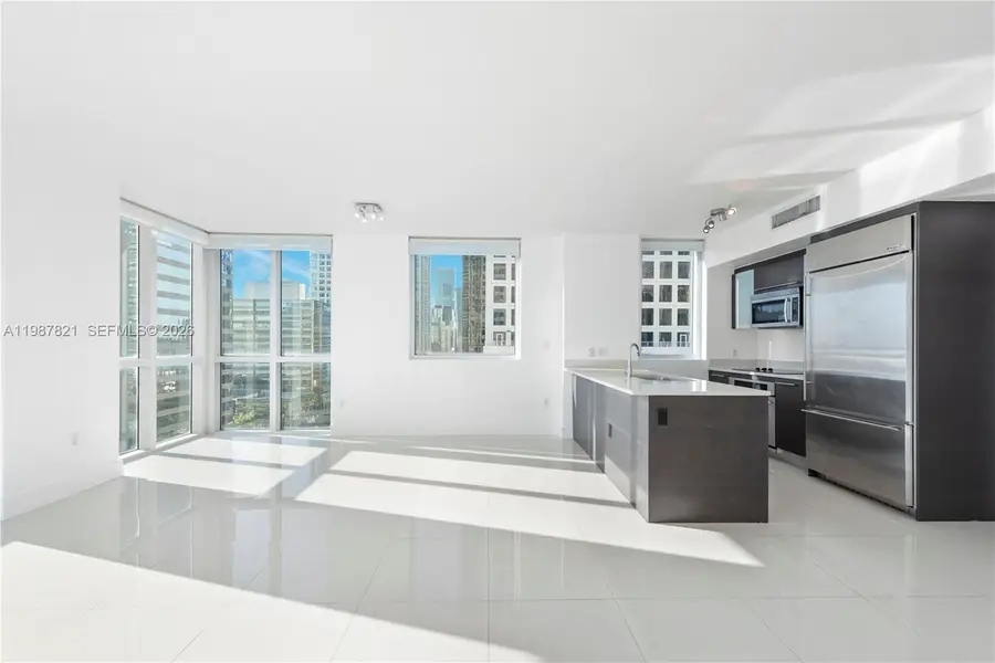 500 Brickell Ave #1402, Miami, FL 33131 - #3