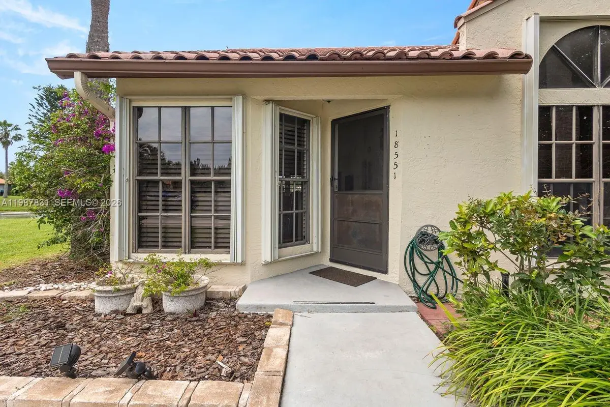 18551 Woodstream Dr, Boca Raton, FL 33498 - #1