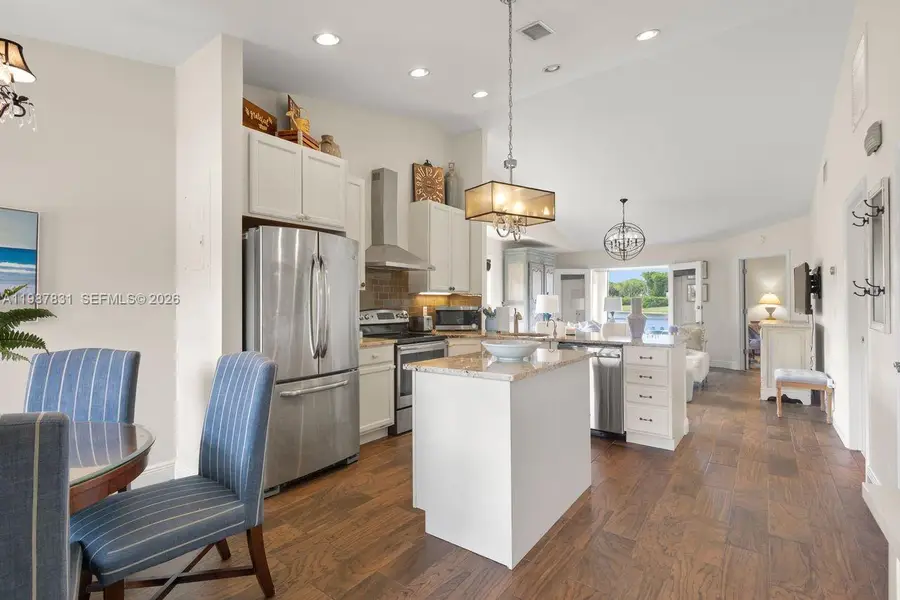 18551 Woodstream Dr, Boca Raton, FL 33498 - #3