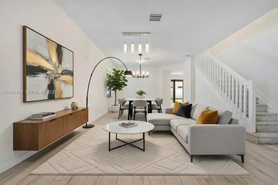 10521 W 35th Way, Hialeah, FL 33018 - #3