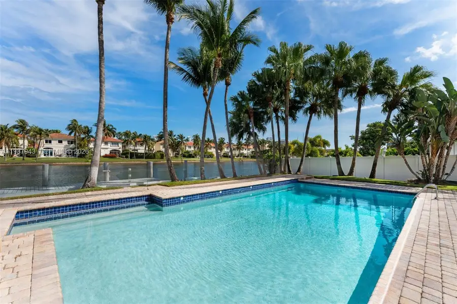 1525 Diplomat Pkwy, Hollywood, FL 33019 - #2