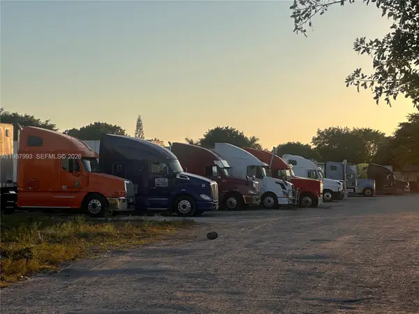 197XX SW 136th St, Miami, FL 33196