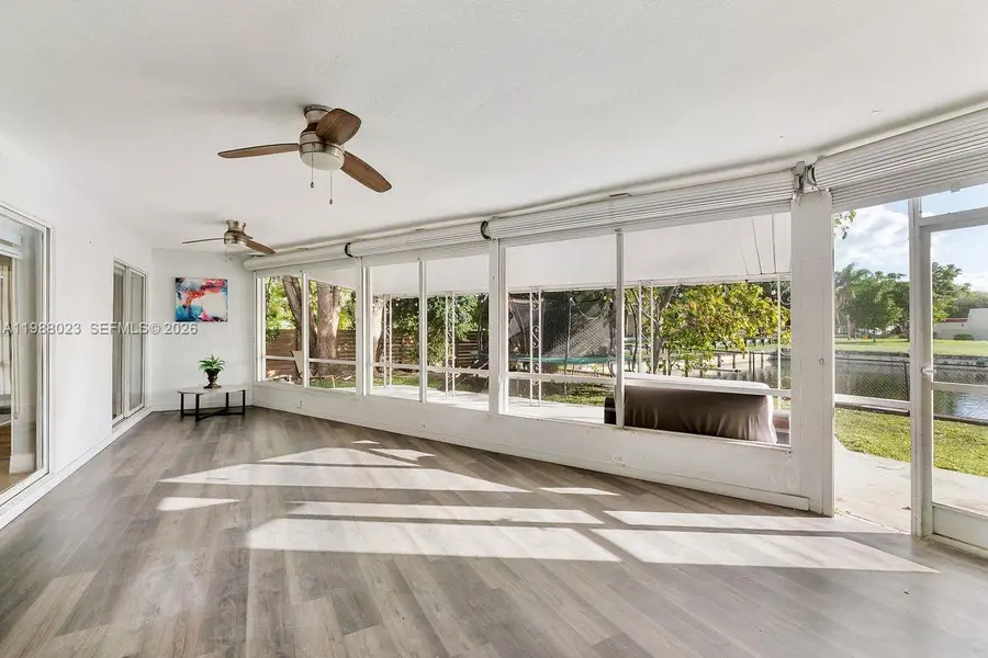 6701 NW 98th Ave, Tamarac, FL 33321 - #3