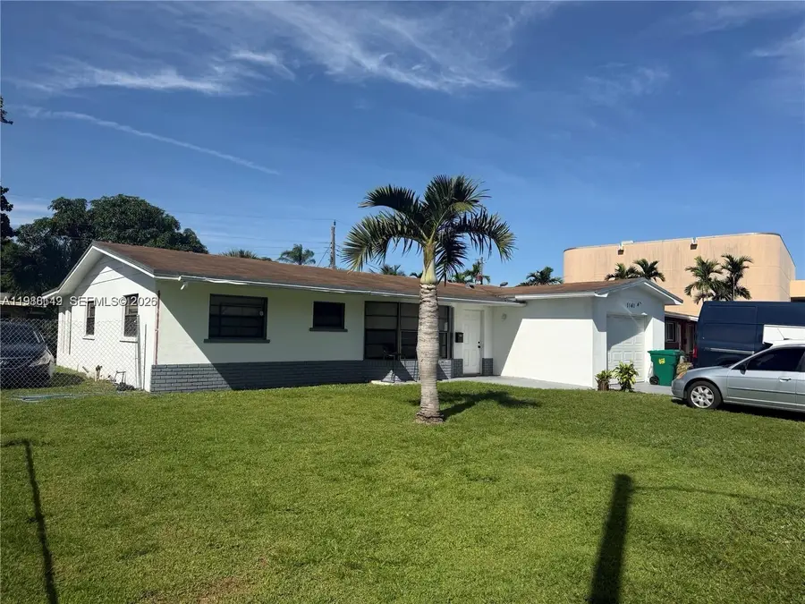 1141 NW 41st Ter, Lauderhill, FL 33313 - #2
