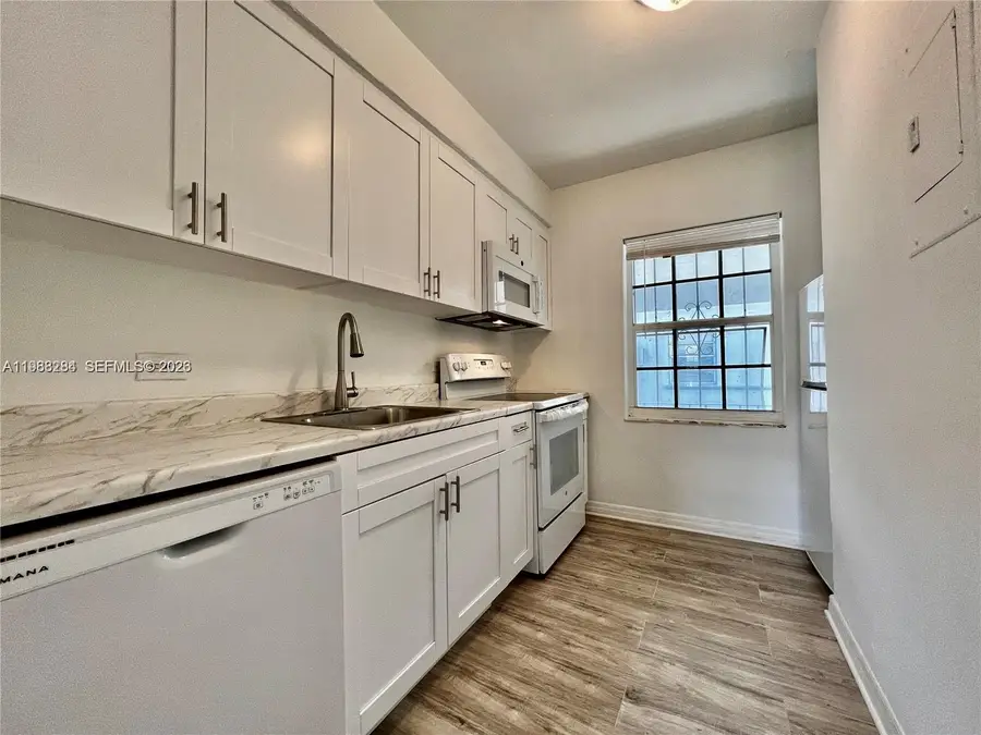 428 NE 82nd St #3E, Miami, FL 33138 - #3