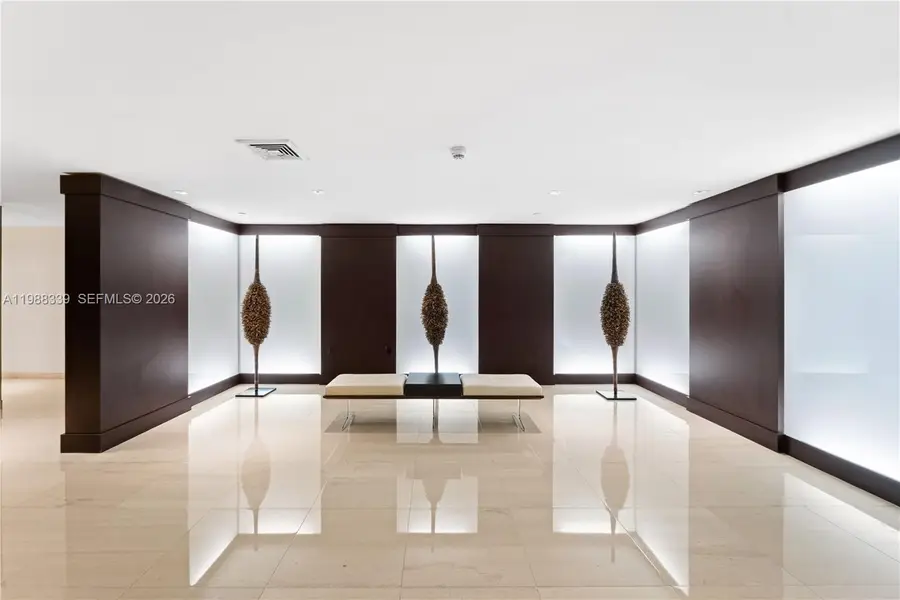 900 Biscayne Blvd #1704, Miami, FL 33132 - #2