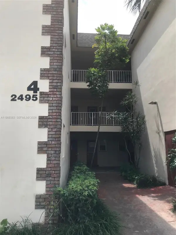 2495 SW 82nd Ave #304, Davie, FL 33324
