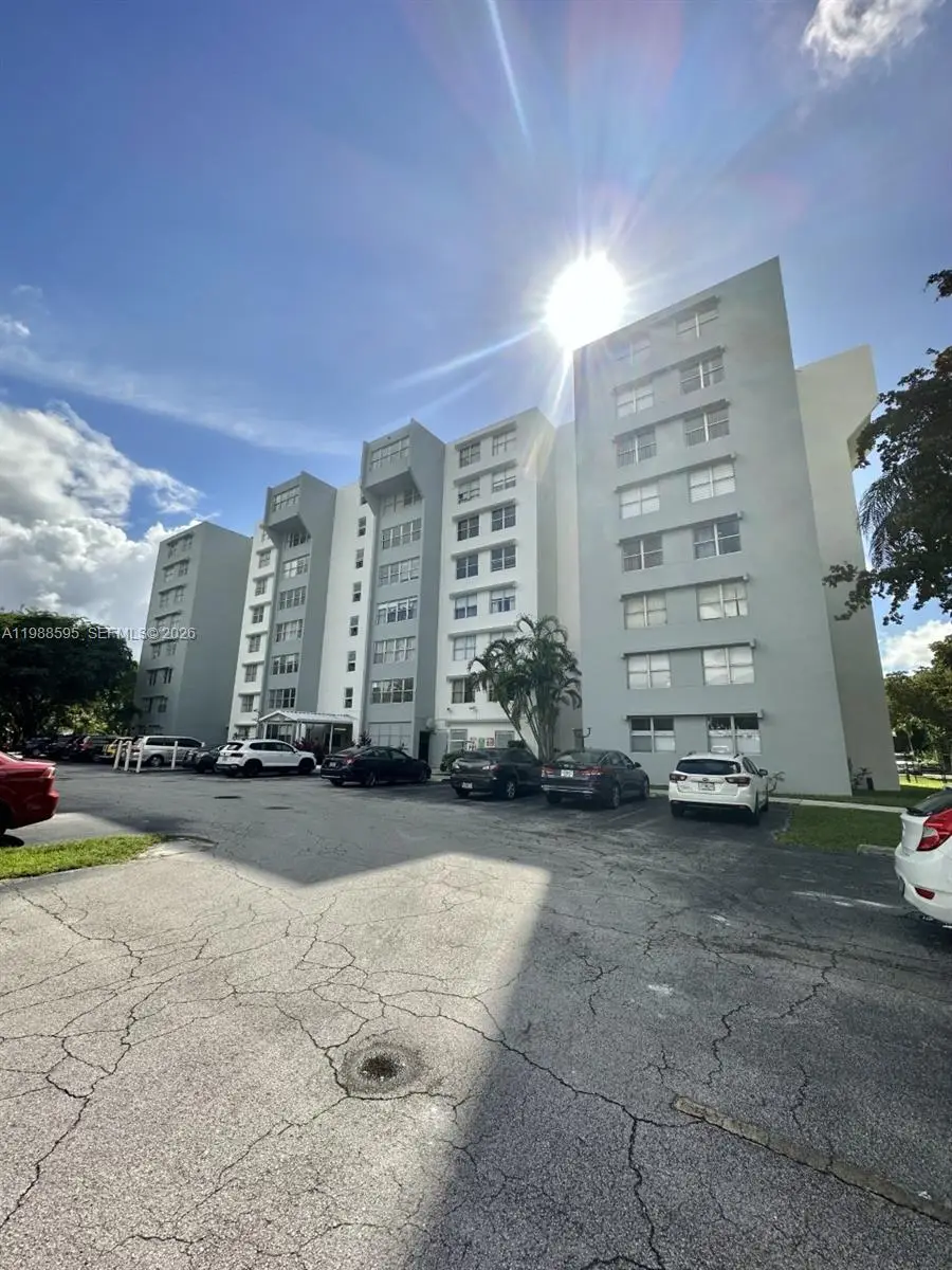9001 SW 77th Ave #C604, Miami, FL 33156 - #2