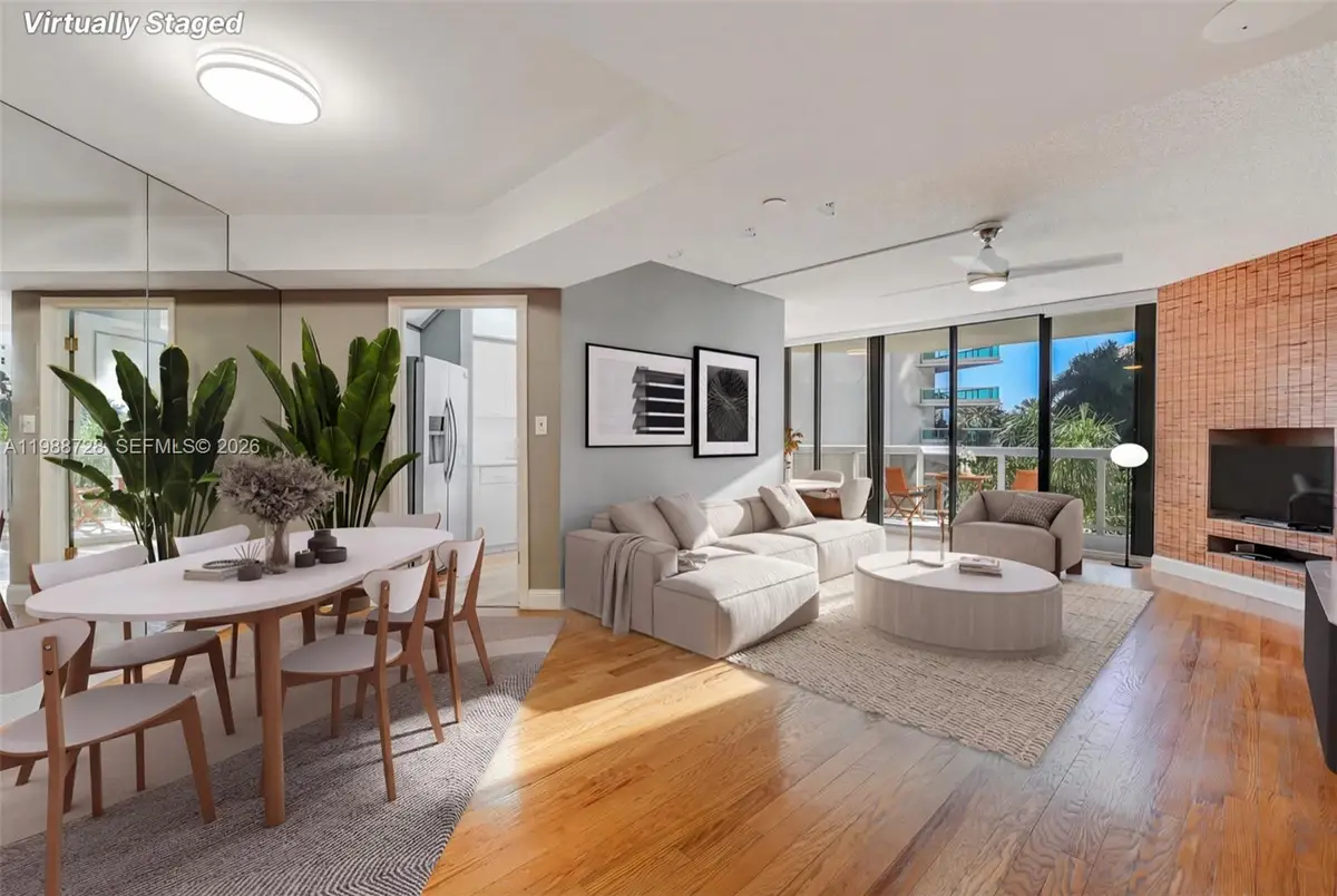 20185 E Country Club Dr #302, Aventura, FL 33180 - #1