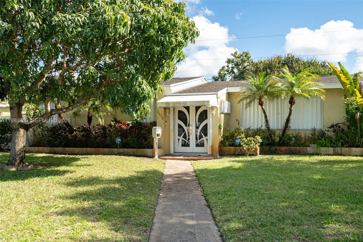 2010 NW 185th Ter, Miami Gardens, FL 33056 - #1