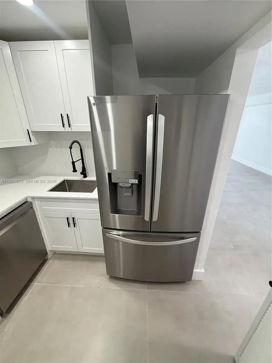 6937 Bay Dr, Miami Beach, FL 33141 - #2