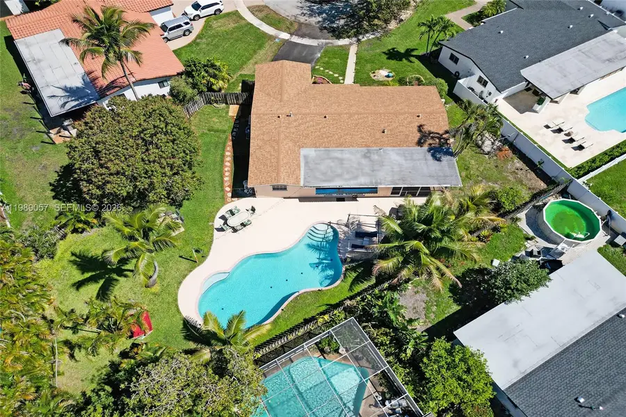 8730 NW 18th St, Pembroke Pines, FL 33024 - #2