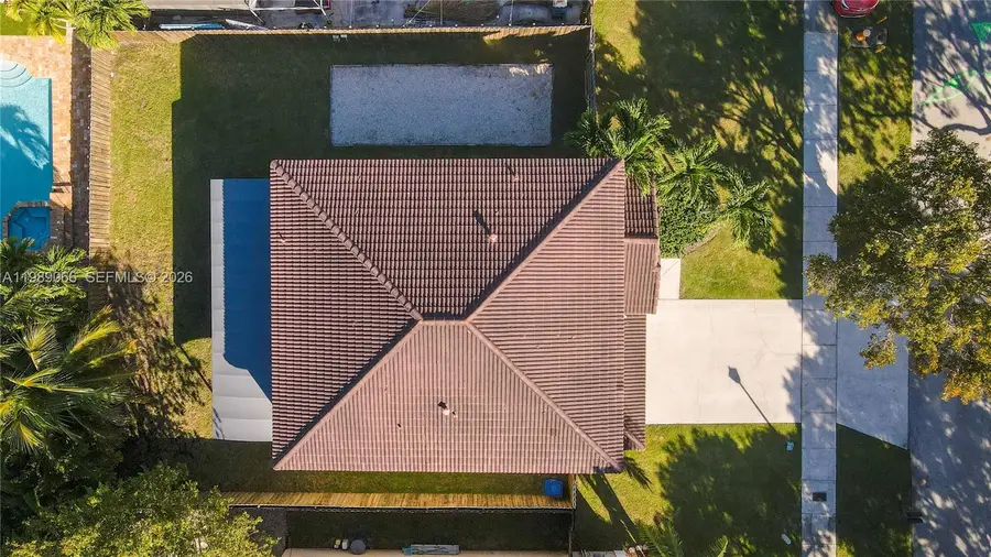 8933 SW 212th Ln, Cutler Bay, FL 33189 - #2