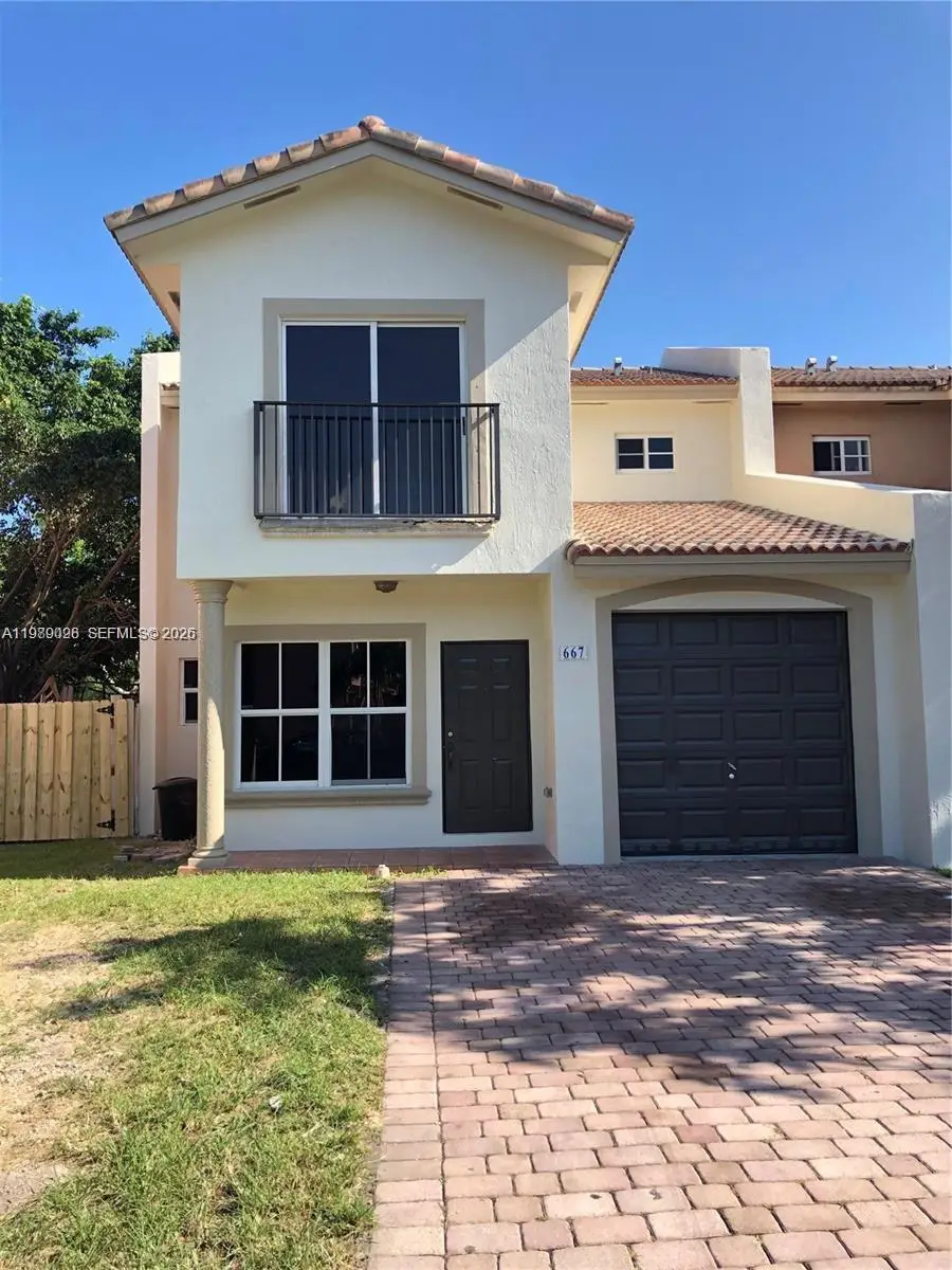 667 SW 10th St, Florida City, FL 33034 - #1