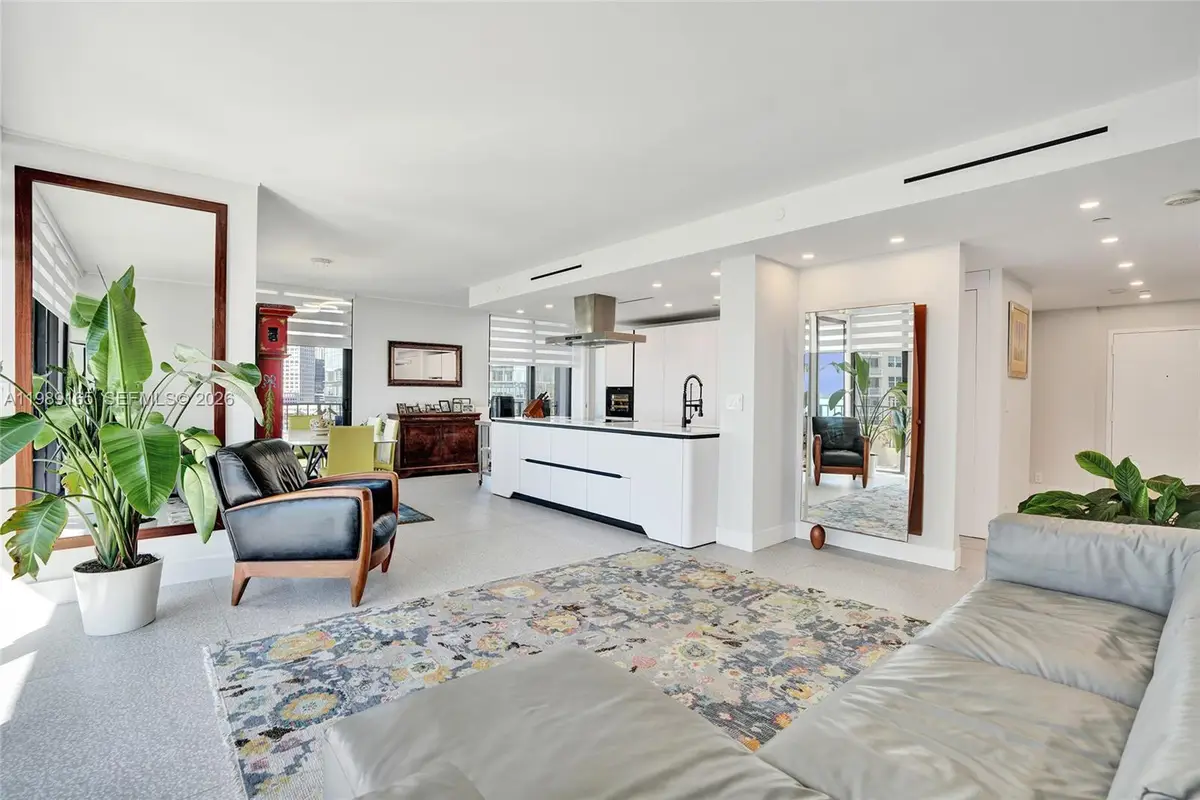 520 Brickell Key Dr #A1015, Miami, FL 33131 - #1