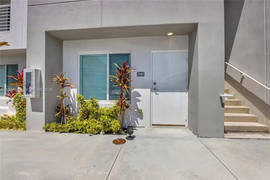 2555 NE 193rd St #2122, Miami, FL 33180 - #3