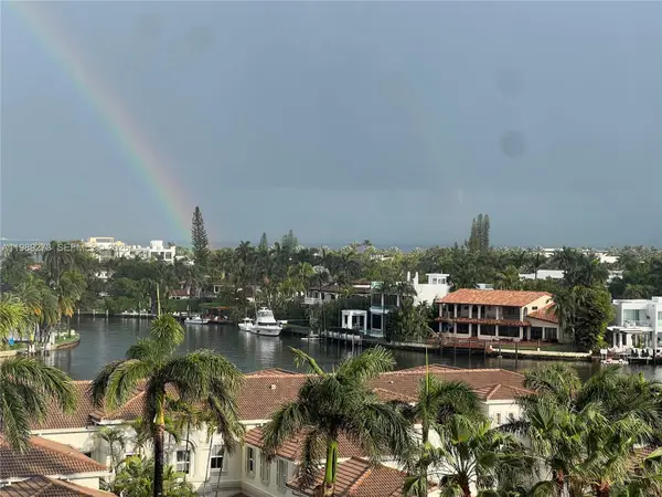 21050 Point Pl #702, Aventura, FL 33180