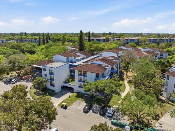 6010 S Falls Cir Dr #323, Lauderhill, FL 33319