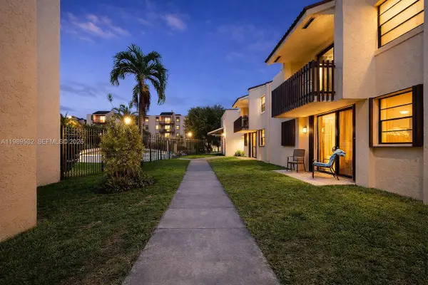 3581 SW 117th Ave #5-308, Miami, FL 33175