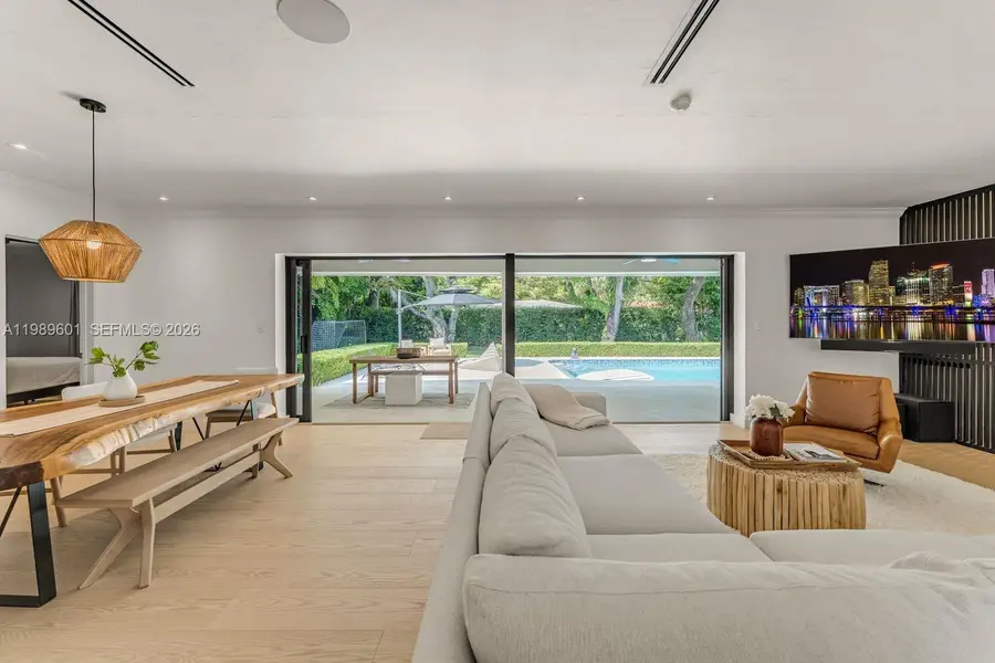 1415 Sorolla Ave, Coral Gables, FL 33134 - #3