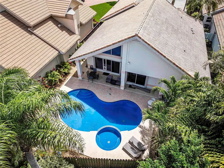 6799 Augusta Ct, West Palm Beach, FL 33412 - #2