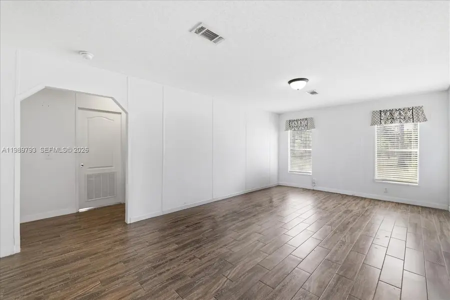 415 S Kennel St, Clewiston, FL 33440 - #3