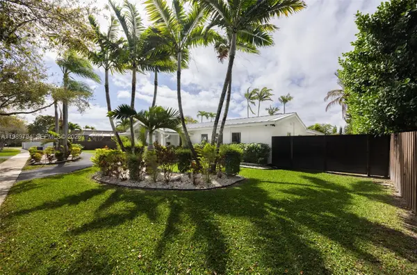 17520 SW 89th Ave, Palmetto Bay, FL 33157