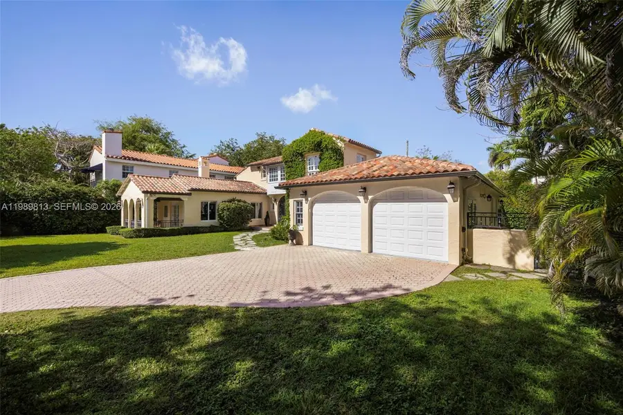 4206 Alhambra Cir, Coral Gables, FL 33146 - #2