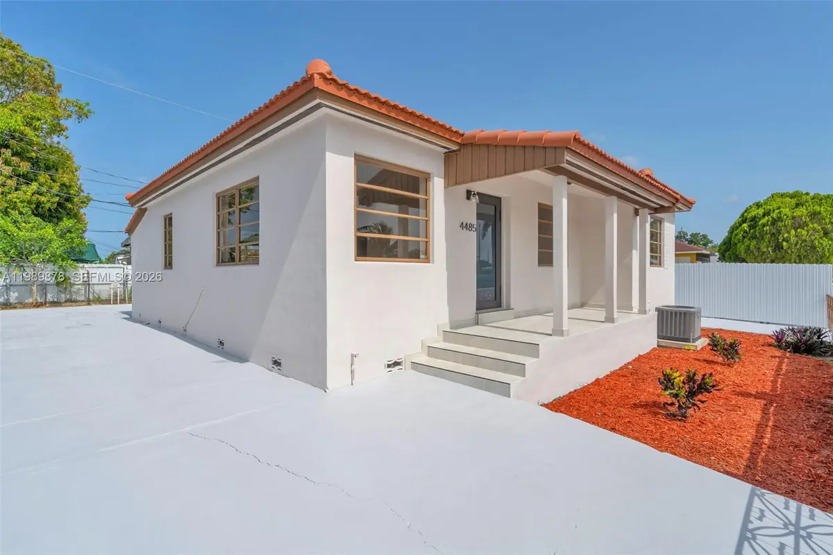 4485 E 8th Ave, Hialeah, FL 33013 - #1