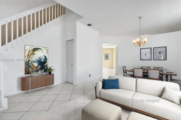 15462 NW 14th Ct, Pembroke Pines, FL 33028