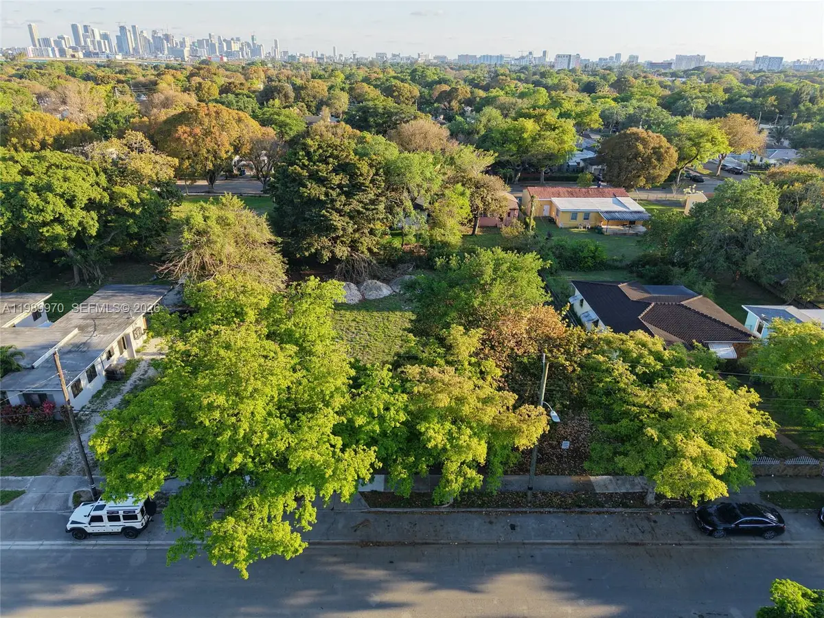 1060 NW 51 St, Miami, FL 33127 - #1