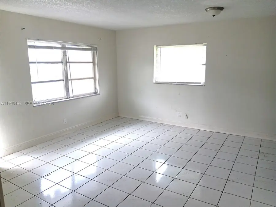 7004 NW 67th Ave, Tamarac, FL 33321 - #2