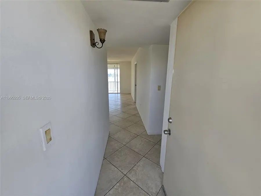 3020 Marcos Dr #S310, Aventura, FL 33160 - #3