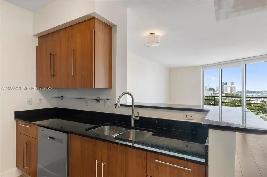 325 S Biscayne Blvd #1718, Miami, FL 33131 - #3
